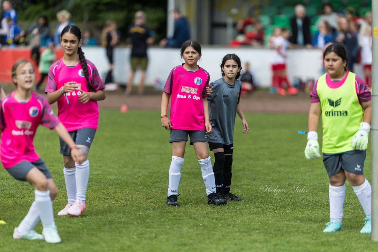 Bild 144 - Loewinnen Cup